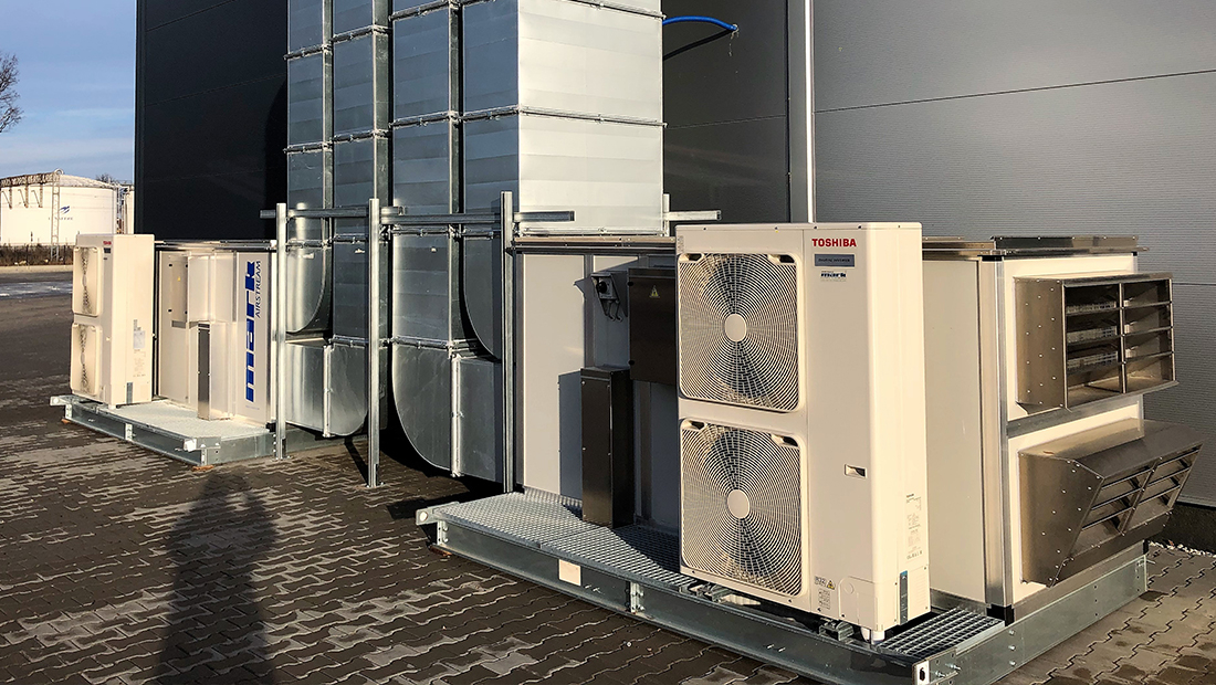 Because the refrigeration work has already been done in advance, time and costs can be saved during the installation on site.